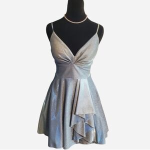 Blondie Nites by Stacy Sklar Silver iridescent Glitter mini dress size 0 Prom